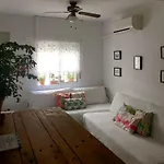 Apto. Planta Baja Y Cochera Barrio San Basilio
