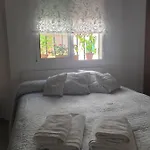 Apto. Planta Baja Y Cochera Barrio San Basilio * Córdova