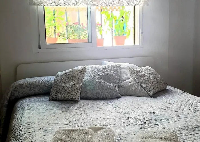 Apto. Planta Baja Y Cochera Barrio San Basilio Apartmán *