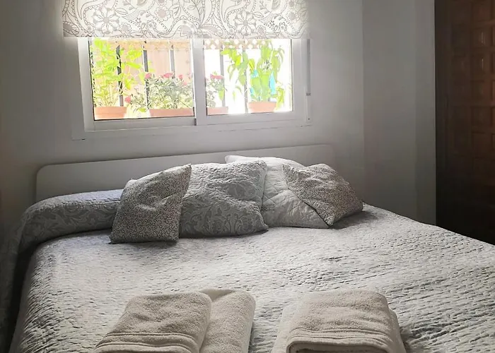 Apto. Planta Baja Y Cochera Barrio San Basilio * Córdoba