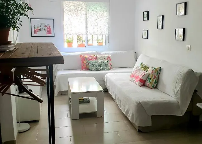 Apto. Planta Baja Y Cochera Barrio San Basilio *