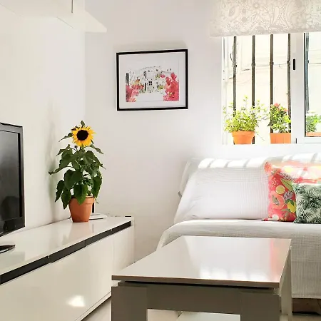 Apto. Planta Baja Y Cochera Barrio San Basilio