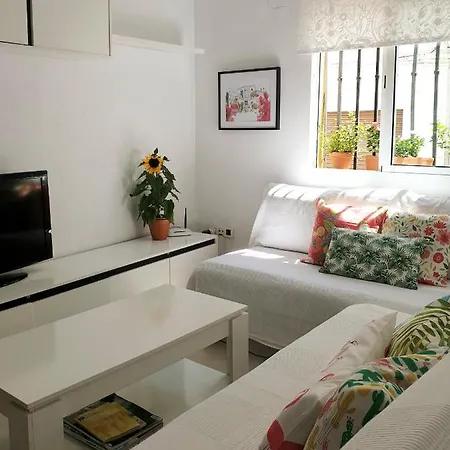 Apto. Planta Baja Y Cochera Barrio San Basilio