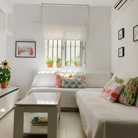 Apto. Planta Baja Y Cochera Barrio San Basilio *