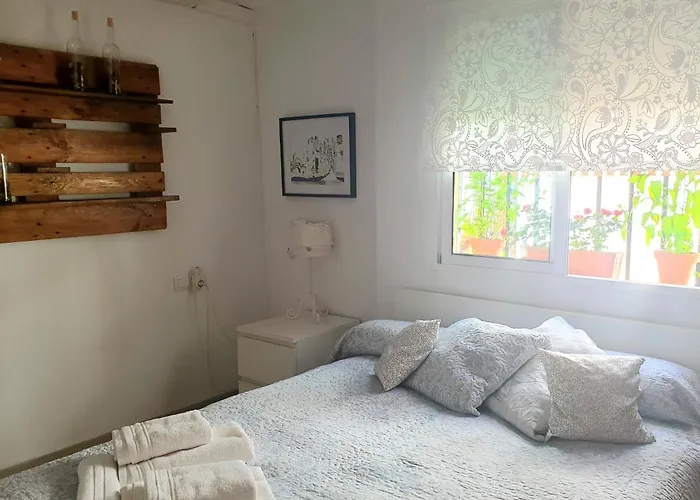 Apto. Planta Baja Y Cochera Barrio San Basilio