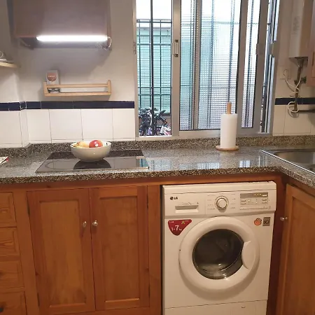 Apto. Planta Baja Y Cochera Barrio San Basilio Appartamento Cordova