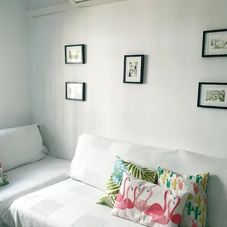 Apto. Planta Baja Y Cochera Barrio San Basilio * Cordova